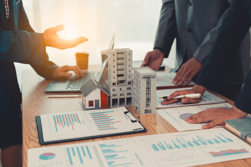 The Real Estate Puzzle: Navigating Liquidity, Equity, and Market Volatility in Retirement